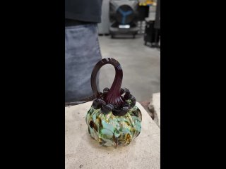 we form a perfect glass of pumpkin